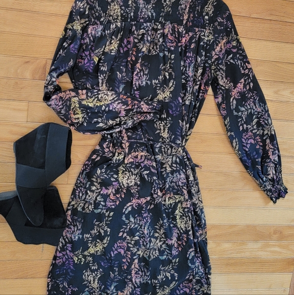 H&M Dress Size 6 Floral Print Long Sleeve - Picture 4 of 10